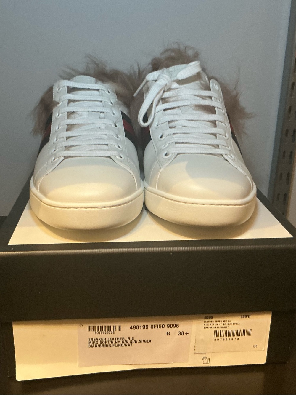 Gucci White Leather Lace-Up Sneaker with Tan Faux-Fur and Red-Blue Stripe. - Picture 4 of 8